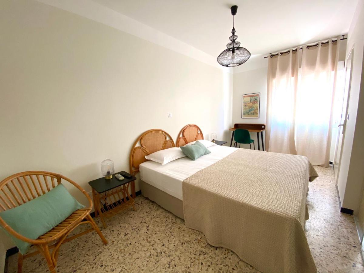 Casa Orfea Hotel Алгайола Екстериор снимка
